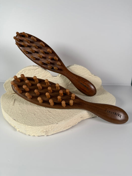Locentriq Root-Ease Comb